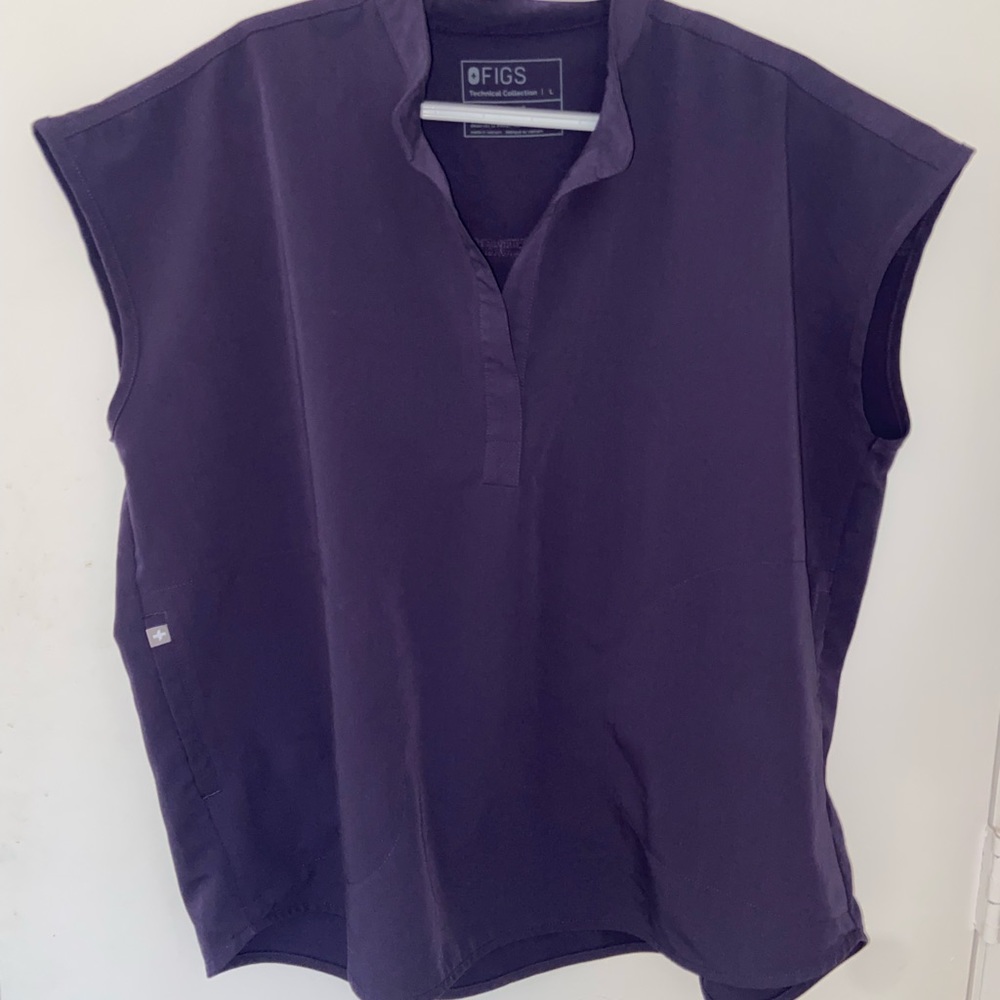 **LIMITED EDITION FIGS** Rafaela scrub top